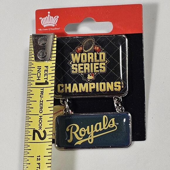 Kansas City Royals 2015 World Series Champions Post Season Pin - Picture 7 of 8